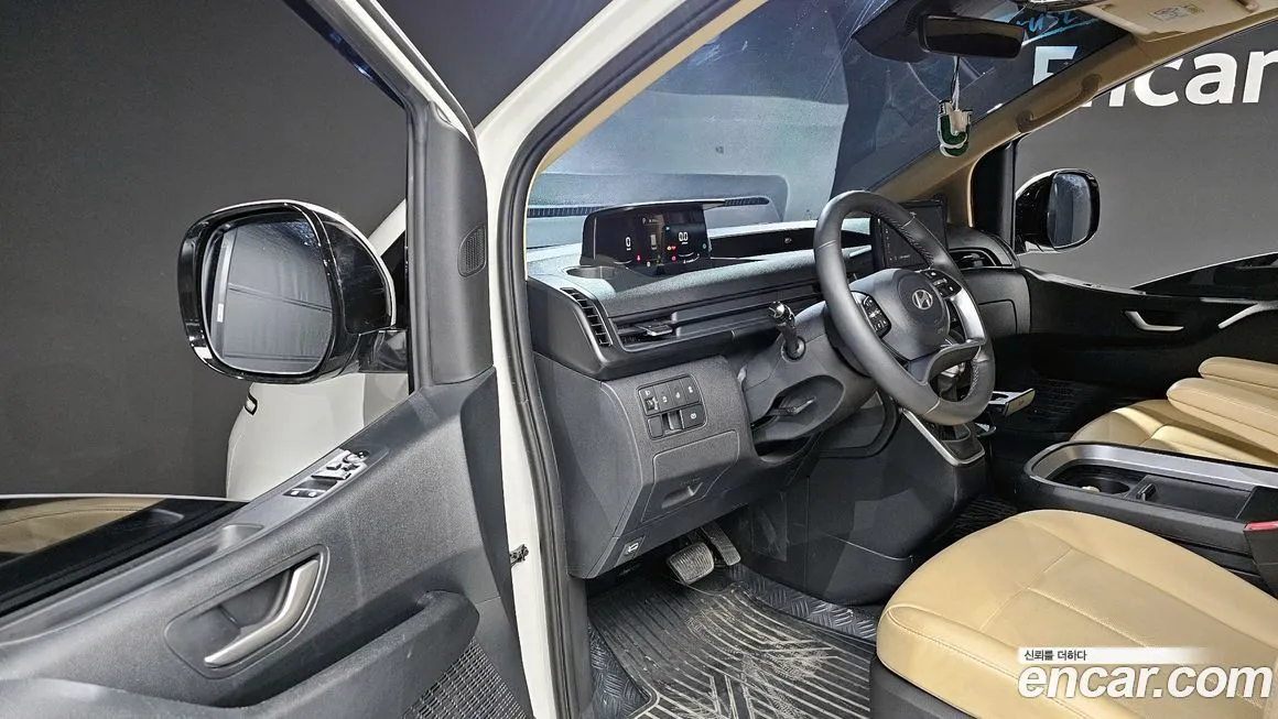 Hyundai Staria 2025 из KR, фото 6