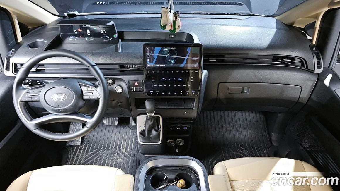 Hyundai Staria 2025 из KR, фото 10