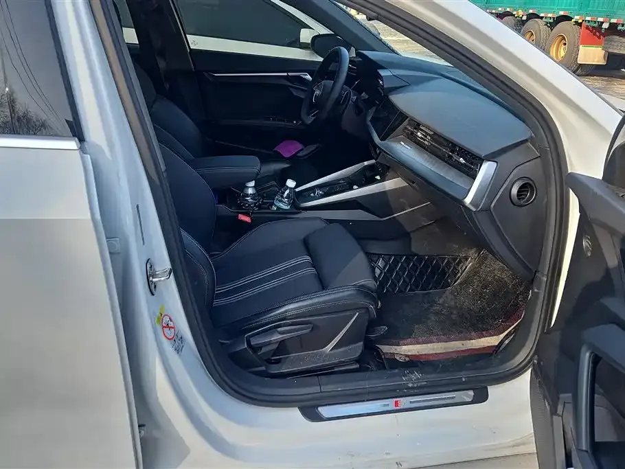Audi A3 2022 из CN, фото 6