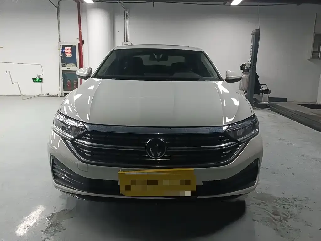 Volkswagen Sagitar 2024 из CN, фото 1