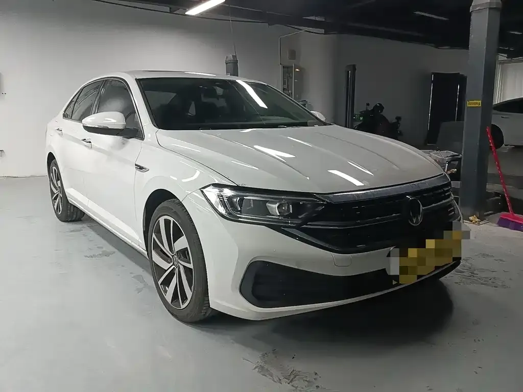 Volkswagen Sagitar 2024 из CN, фото 3