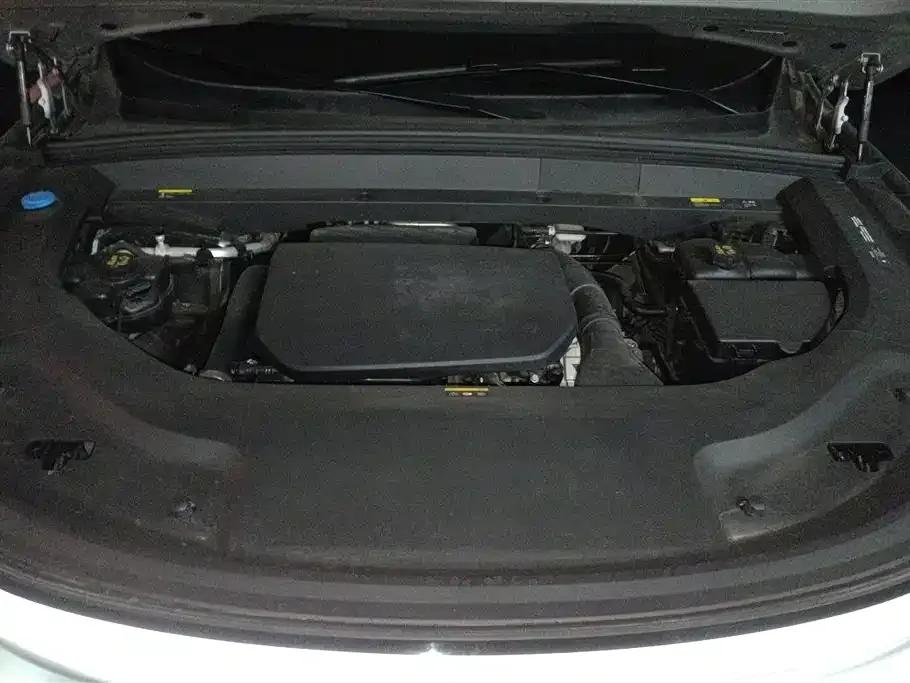 Li Auto L8 2024 из CN, фото 4