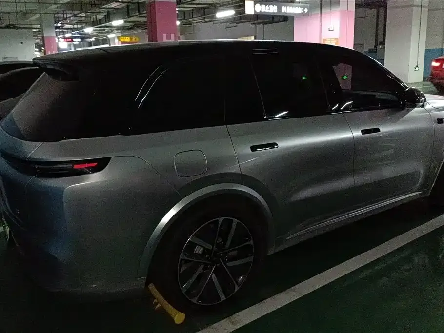 Li Auto L8 2024 из CN, фото 6