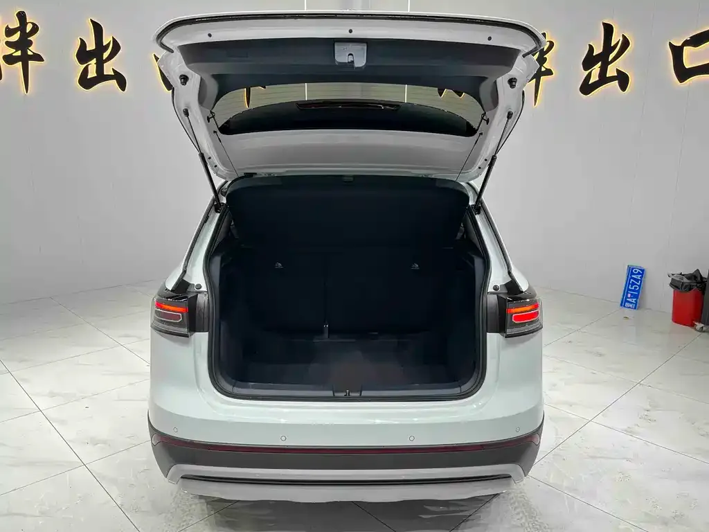 Volkswagen Tharu 2025 из CN, фото 8