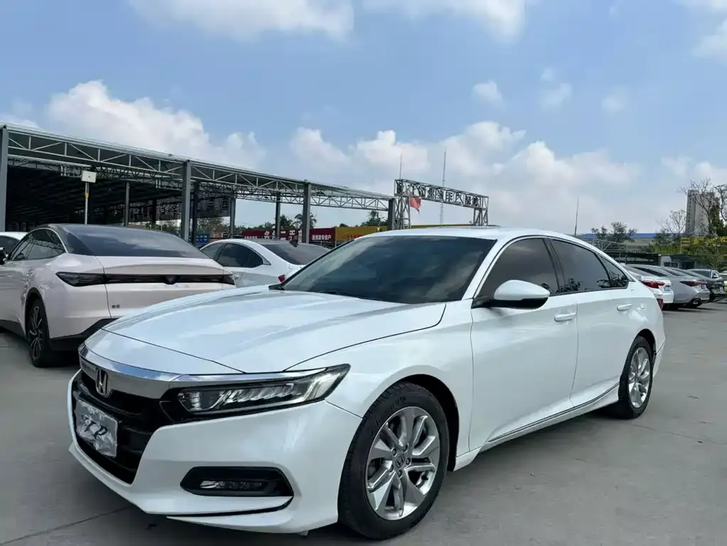 Honda Accord 2021 из CN, фото 4