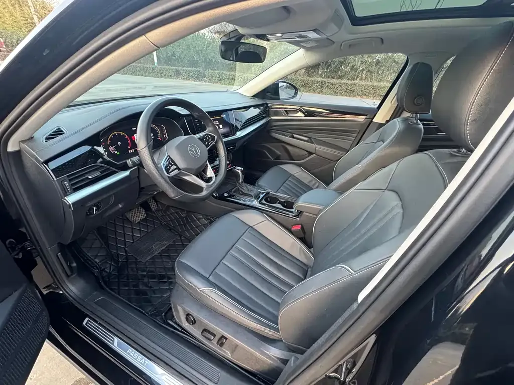 Volkswagen Passat — фото 10