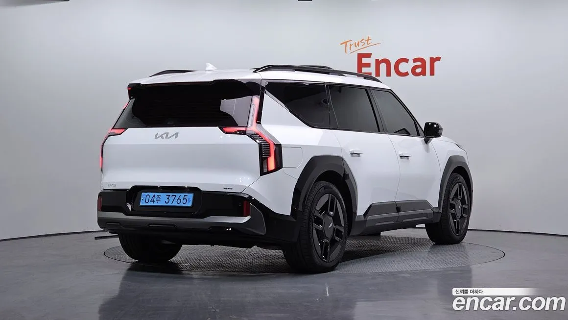 Kia EV9 2024 из KR, фото 7