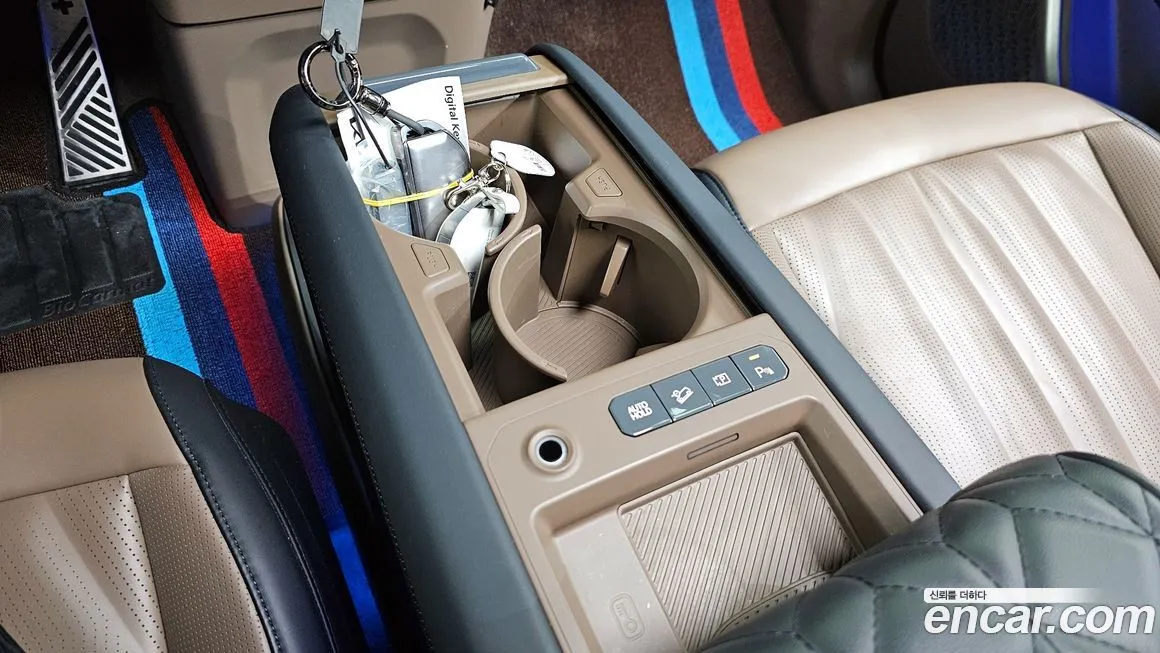 Kia EV9 2024 из KR, фото 3