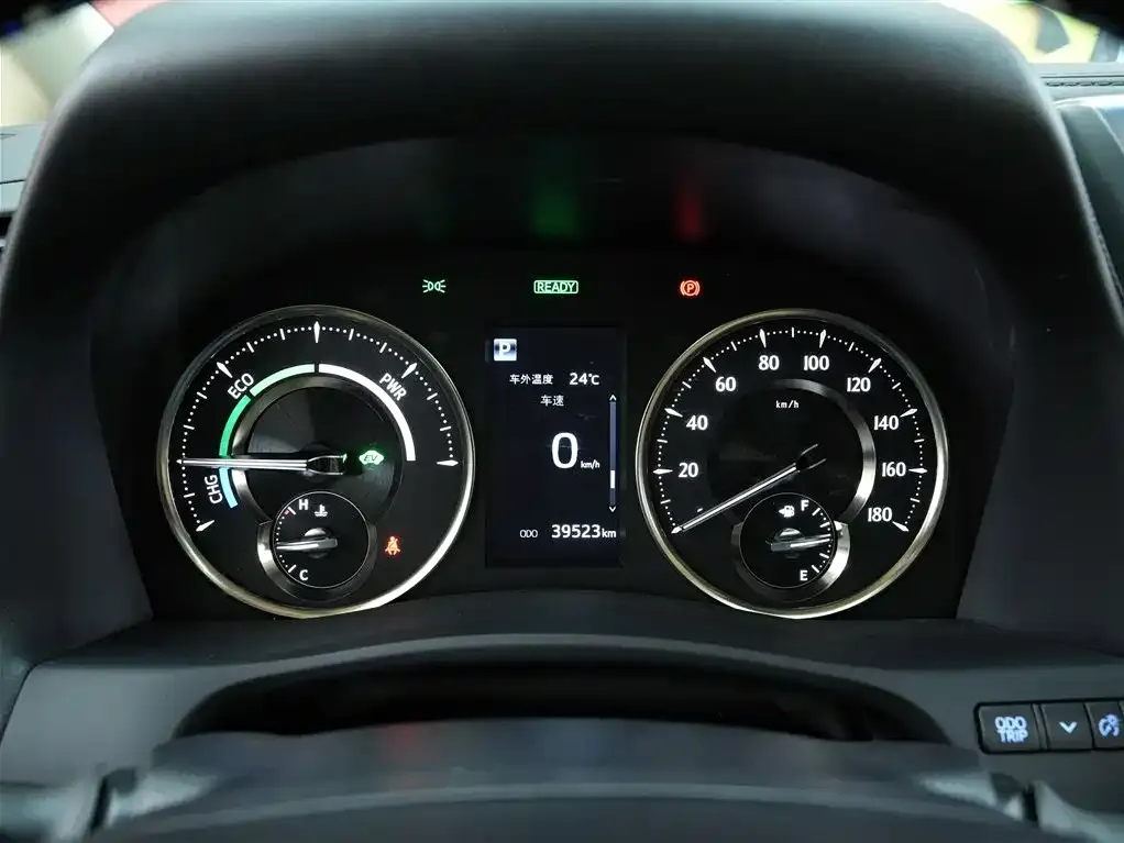 Toyota Alphard 2023 из CN, фото 4