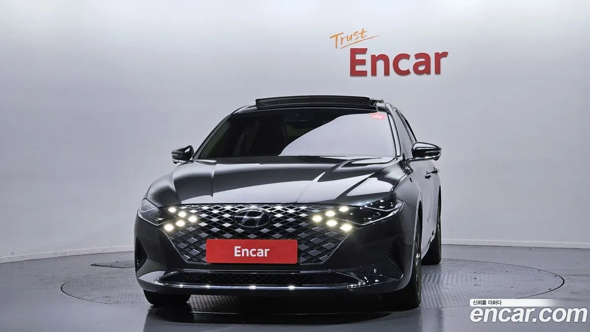 Hyundai Grandeur 2022 из KR, фото 2