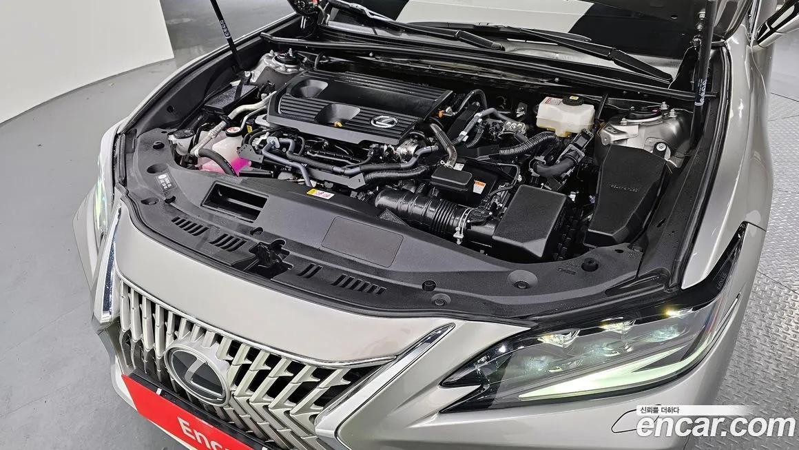 Lexus ES 2026 из KR, фото 8