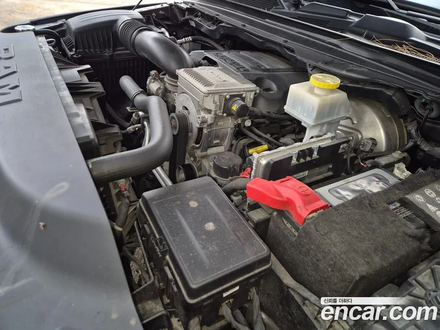 Dodge Ram Pick Up 2021 из KR, фото 2