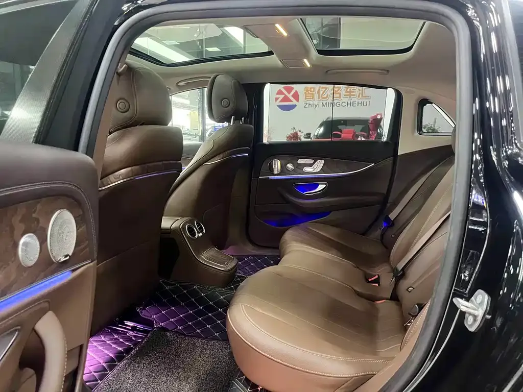 Mercedes-Benz E-Class 2022 из CN, фото 2