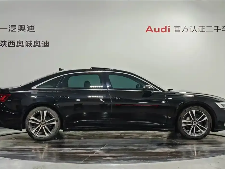 Audi A6L 2023 из CN, фото 3