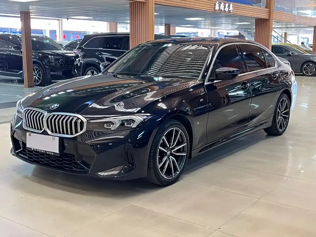 BMW 3 Series 2024 из CN, фото 1