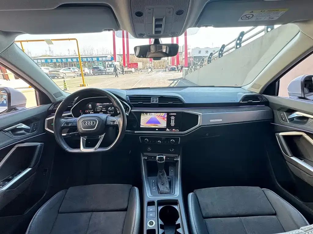 Audi Q3 2023 из CN, фото 7