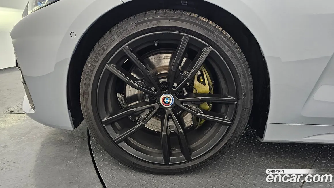 BMW 4-Series 2023 из KR, фото 4