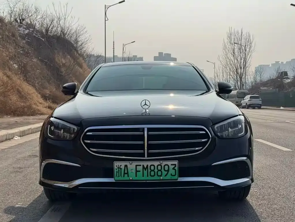Mercedes-Benz E-Class New Energy — фото 1