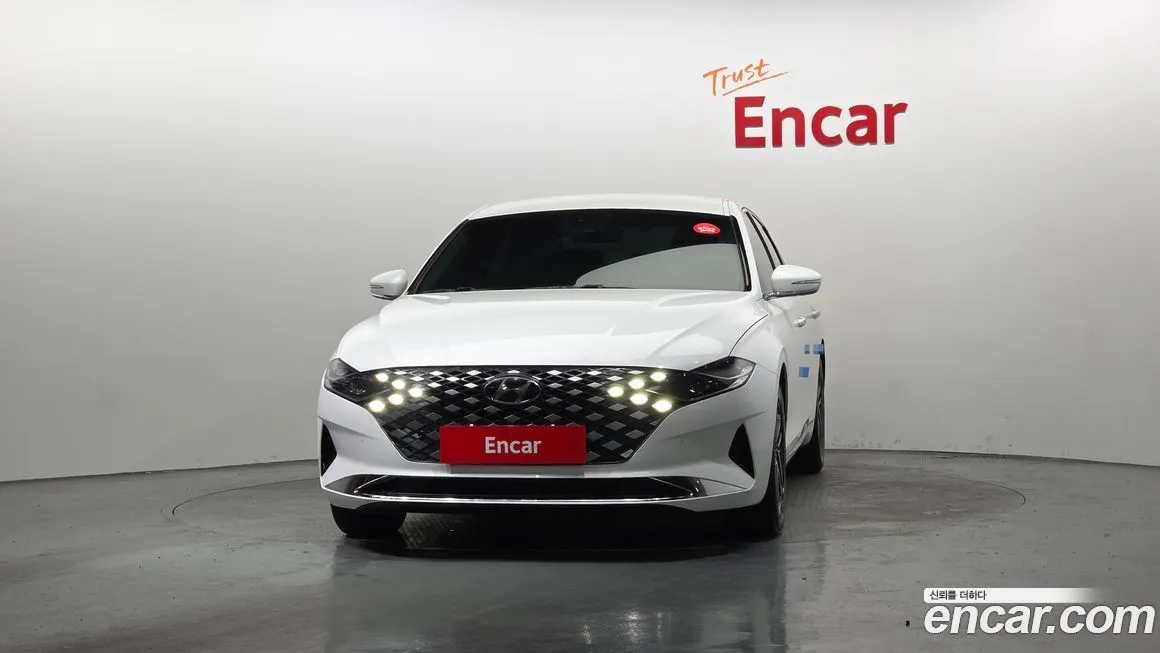Hyundai Grandeur 2021 из KR, фото 2