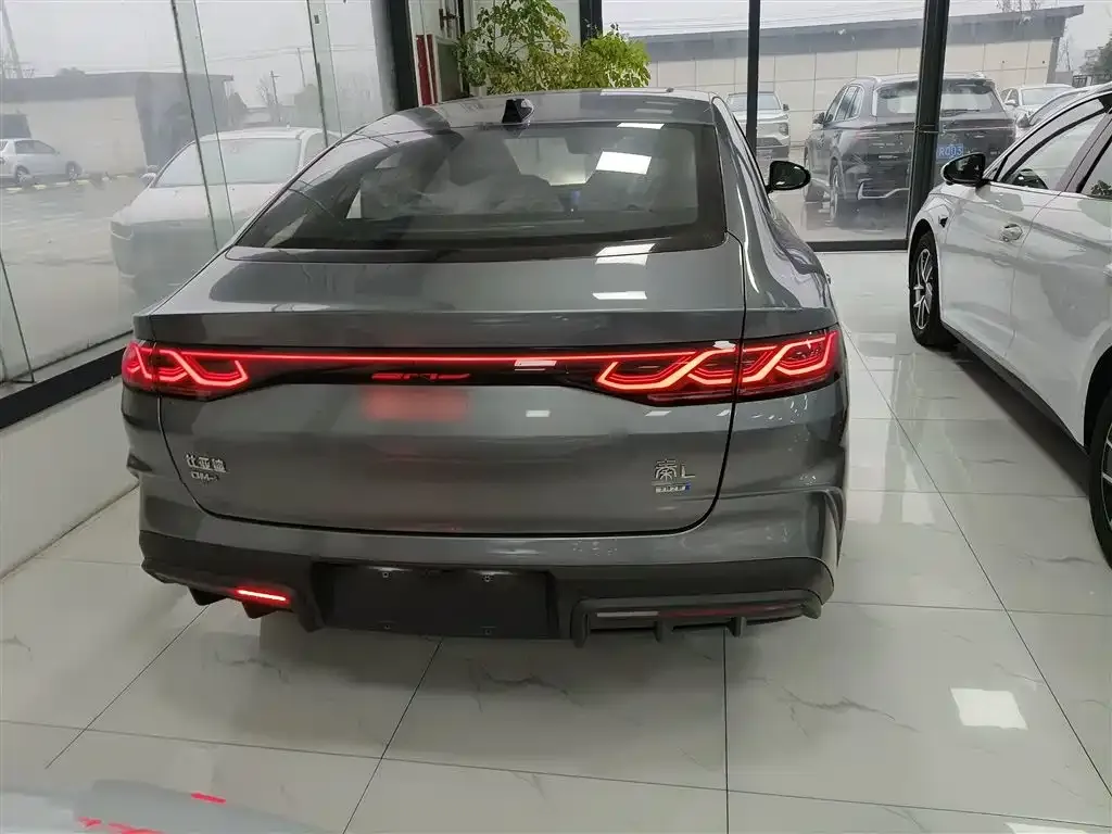 BYD Qin L 2025 из CN, фото 2