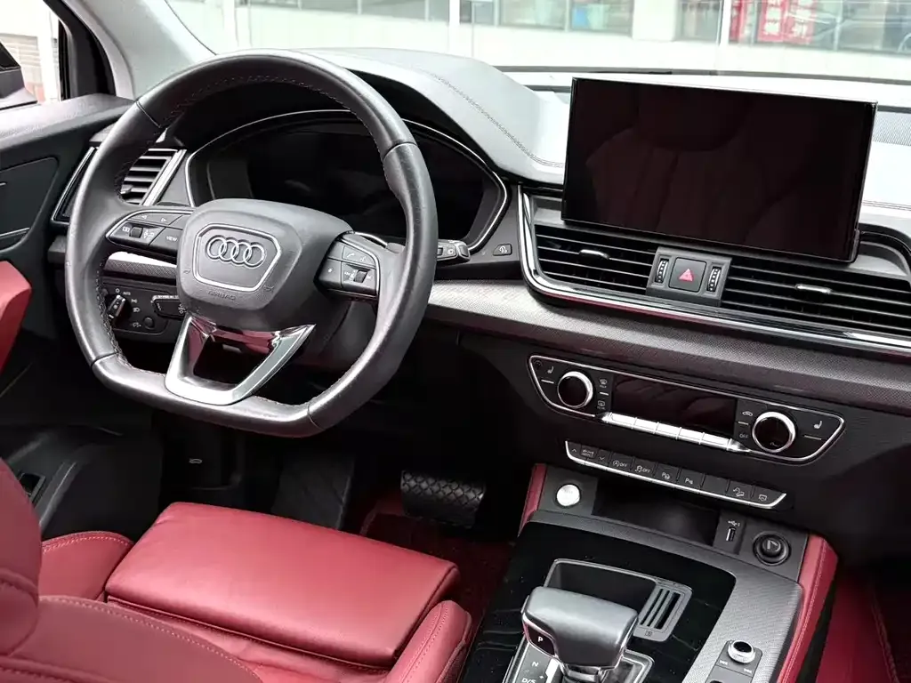 Audi Q5L 2022 из CN, фото 5