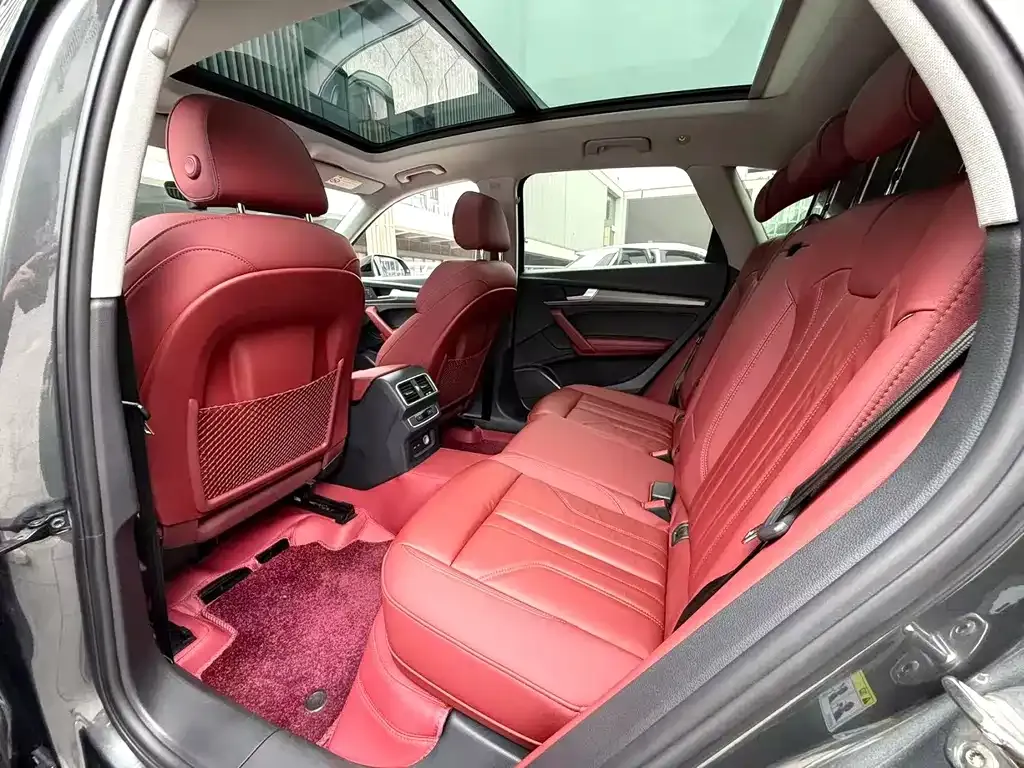 Audi Q5L 2022 из CN, фото 8