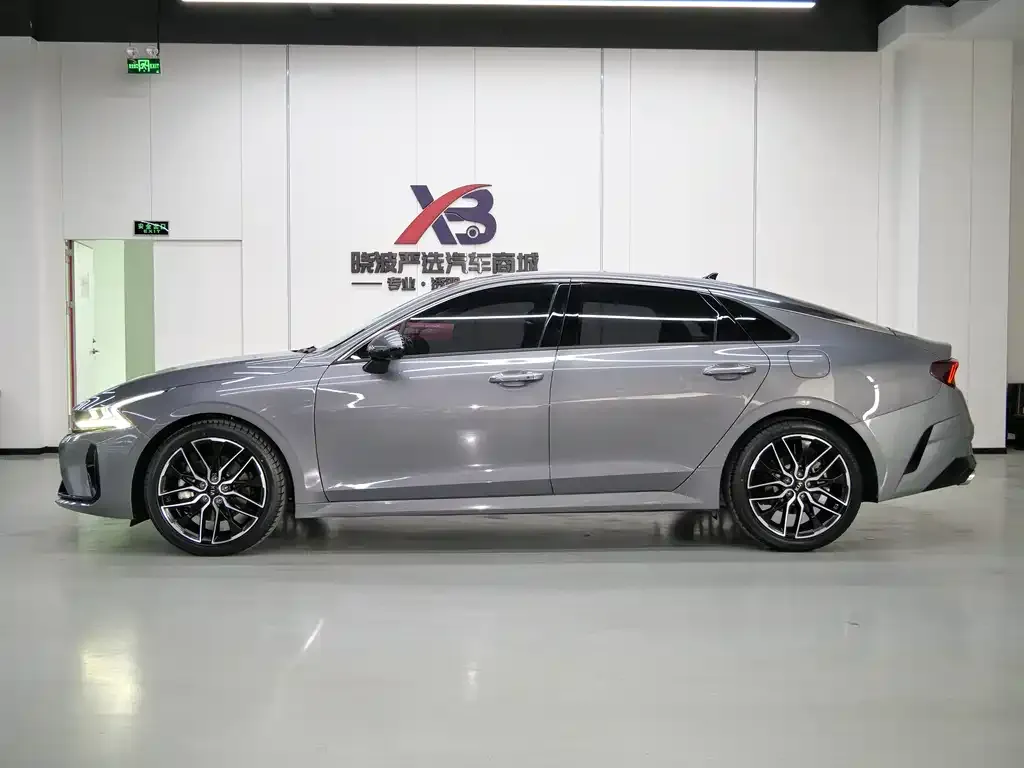 Kia K5 2022 из CN, фото 2