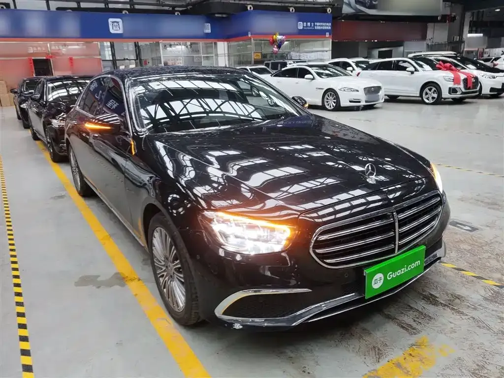 Mercedes-Benz E-Class 2023 из CN, фото 8