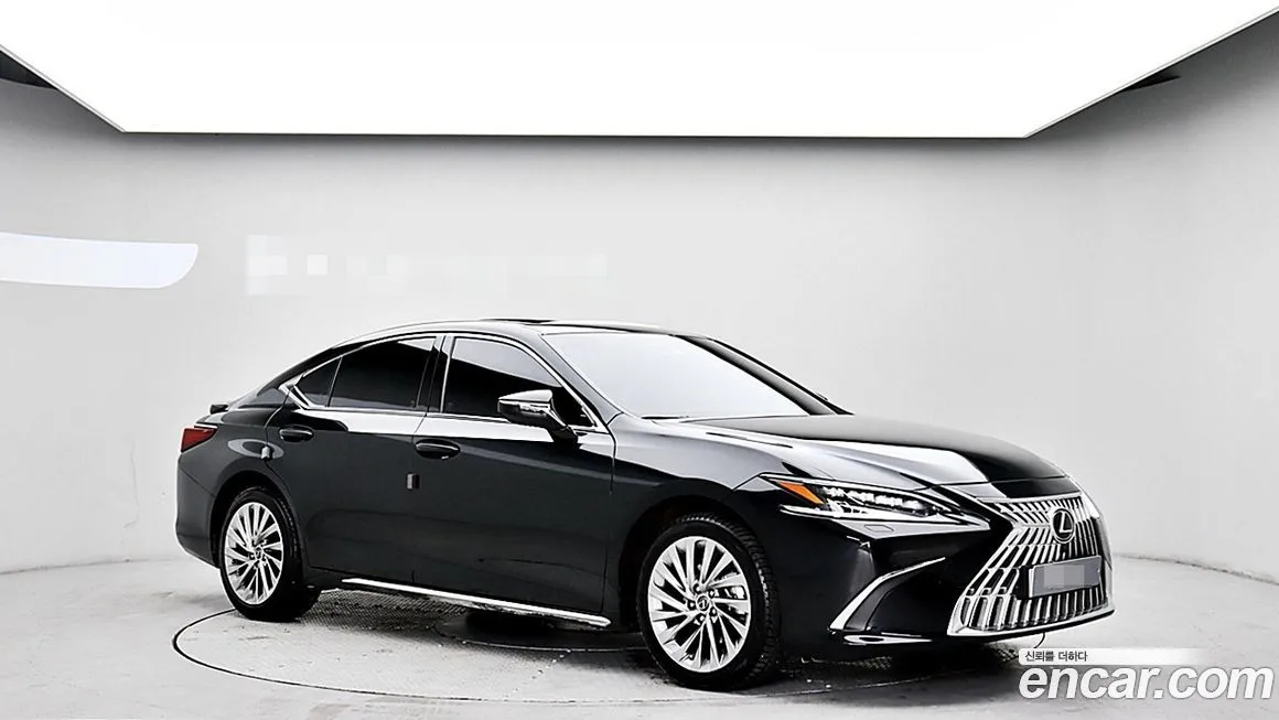 Lexus ES 2026 из KR, фото 3