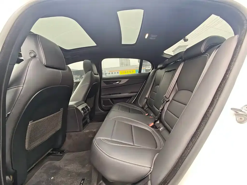 Jaguar XEL 2022 из CN, фото 5