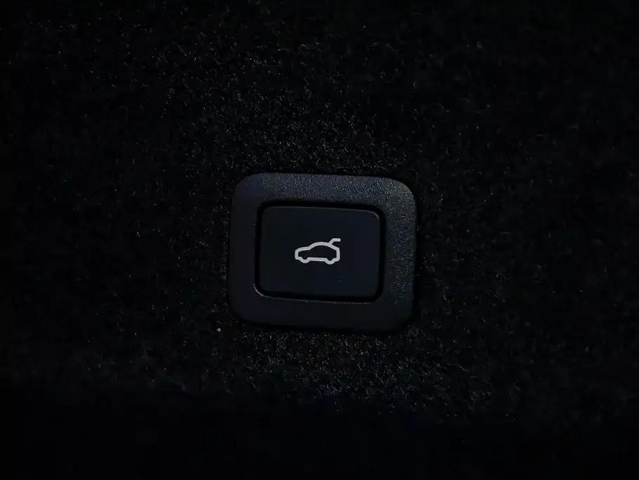 Xiaomi SU7 2025 из CN, фото 2