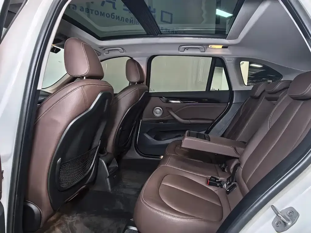 BMW X1 2022 из CN, фото 9