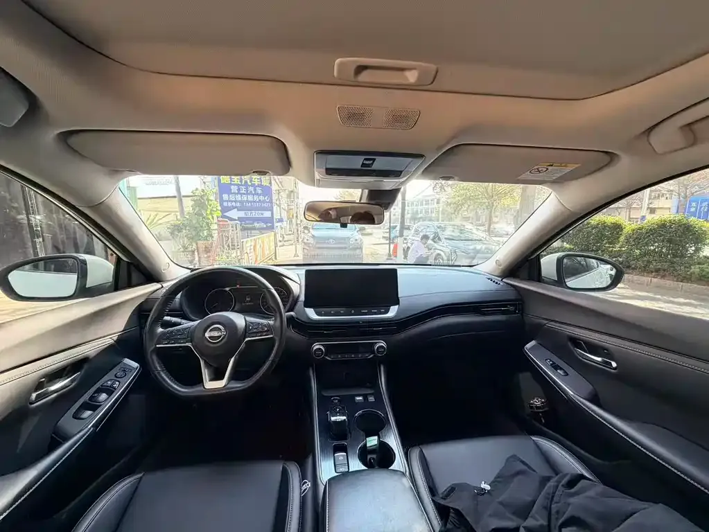 Nissan Sylphy 2022 из CN, фото 2