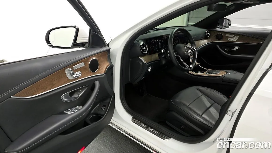 Mercedes-Benz E-Class 2022 из KR, фото 8