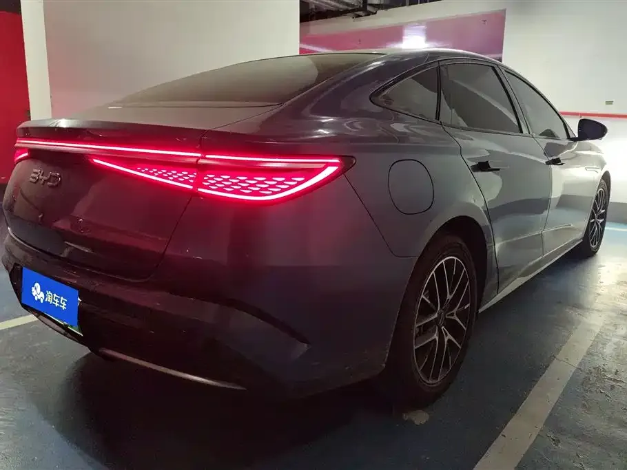 BYD Seal — фото 3