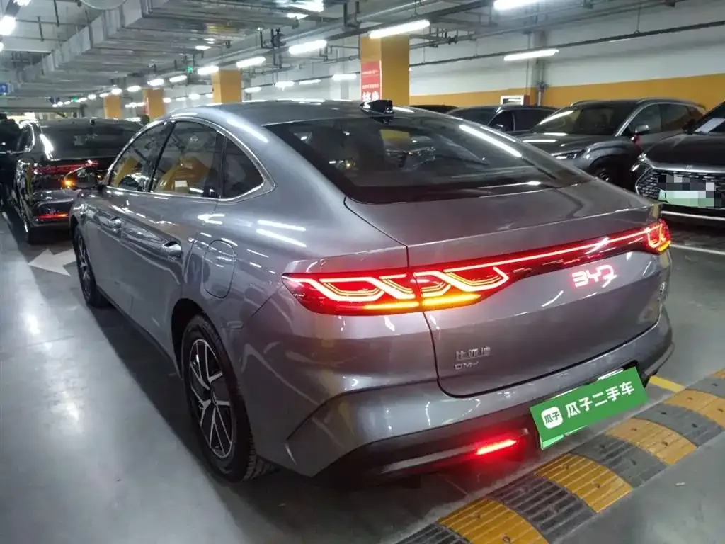 BYD Qin L — фото 9