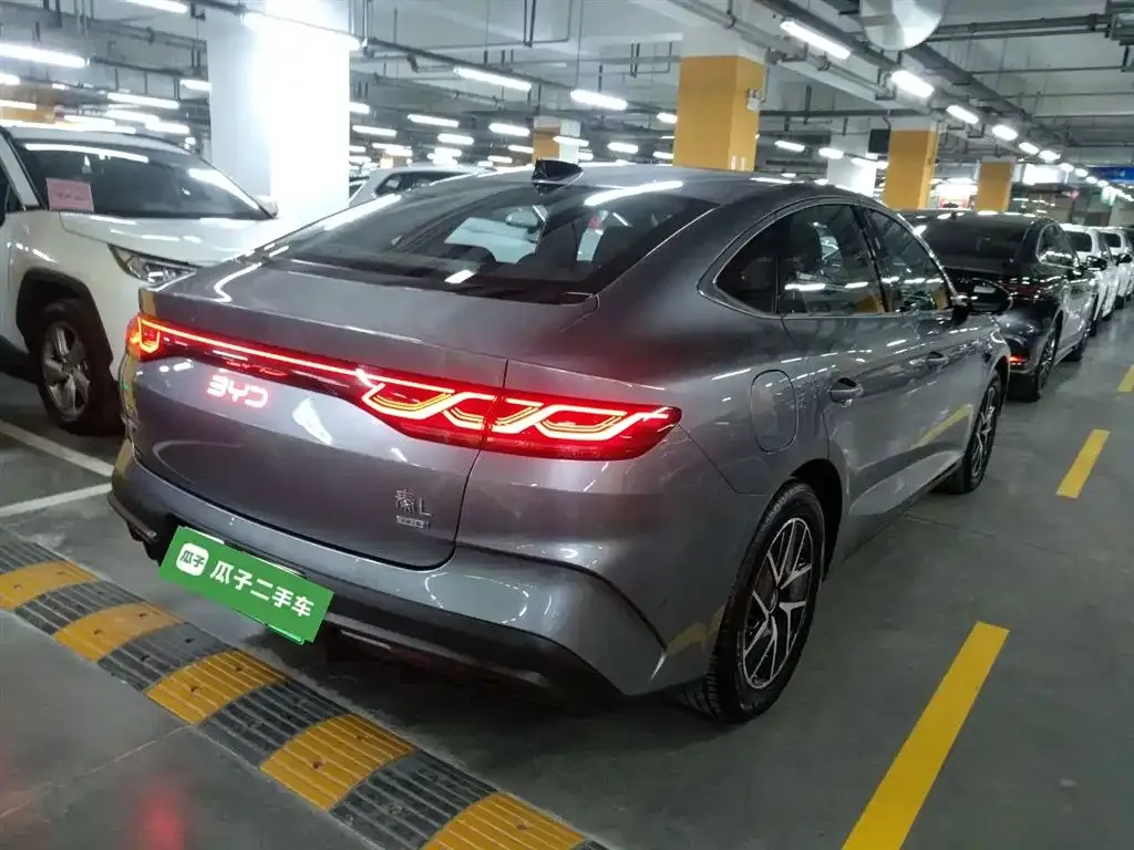 BYD Qin L — фото 8