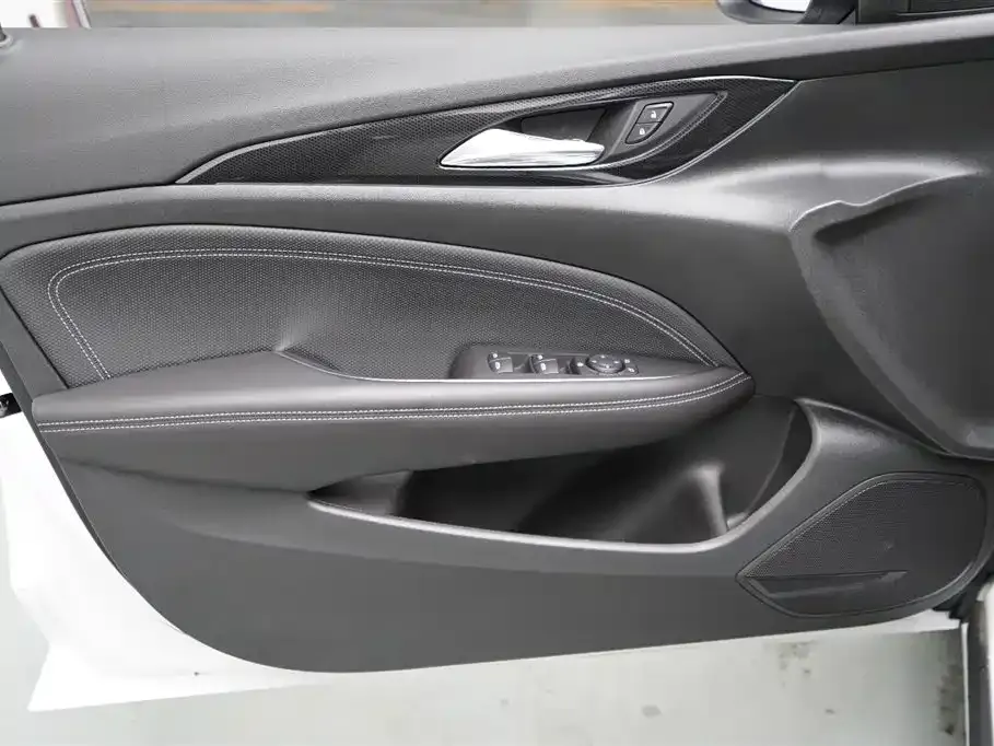 Buick Regal 2026 из CN, фото 8