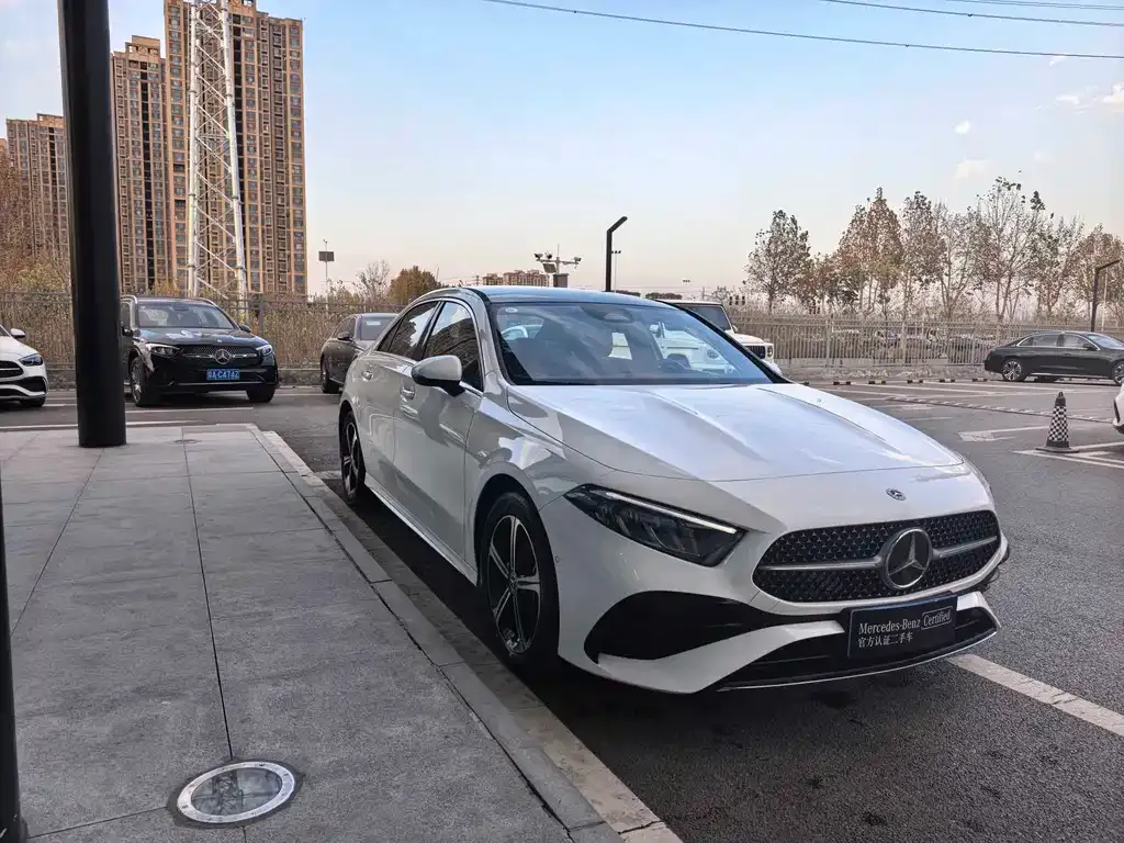 Mercedes-Benz A-Class 2024 из CN, фото 7