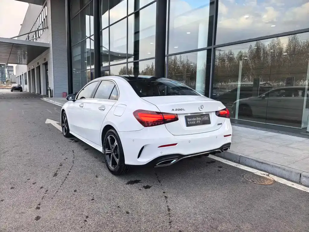 Mercedes-Benz A-Class 2024 из CN, фото 3