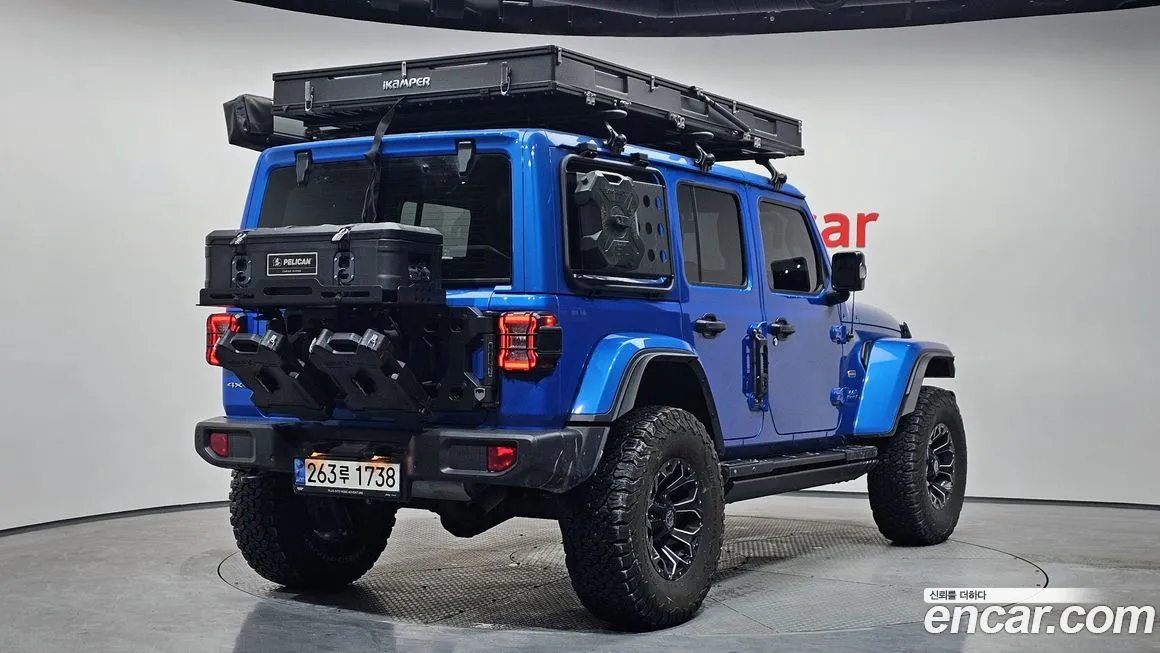 Jeep Wrangler 2021 из KR, фото 3