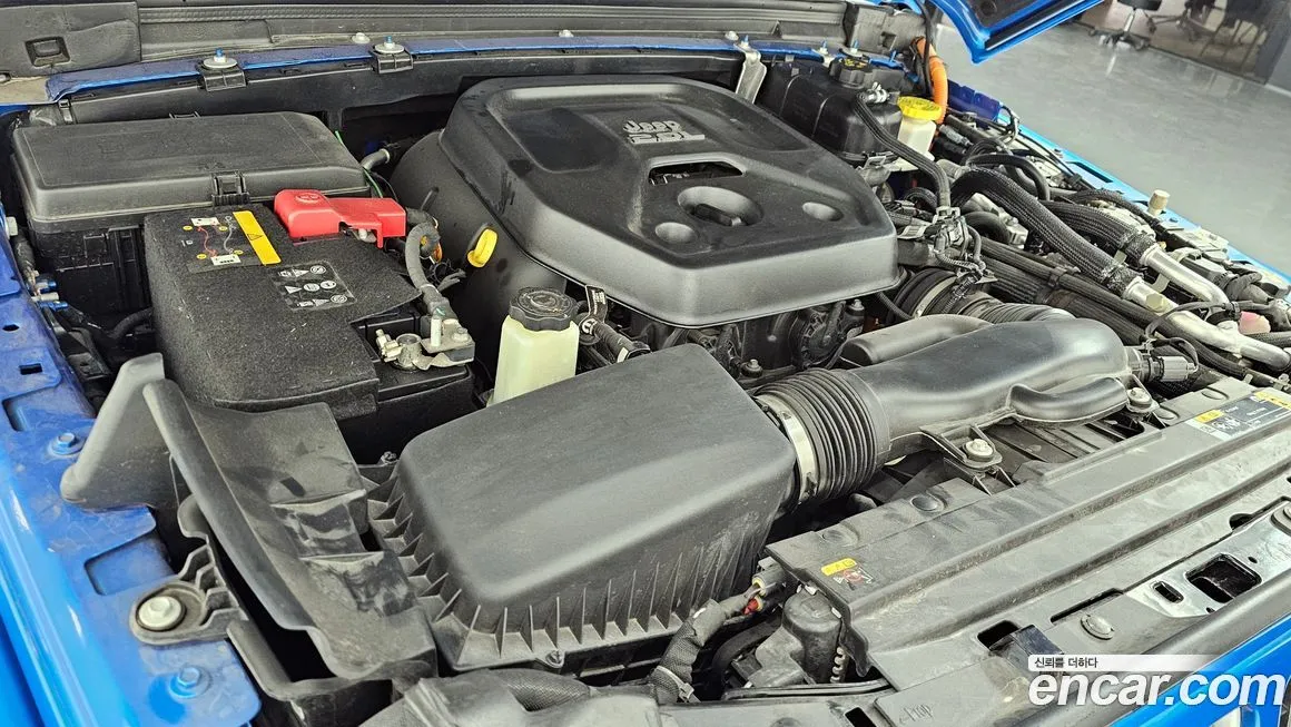 Jeep Wrangler 2021 из KR, фото 9