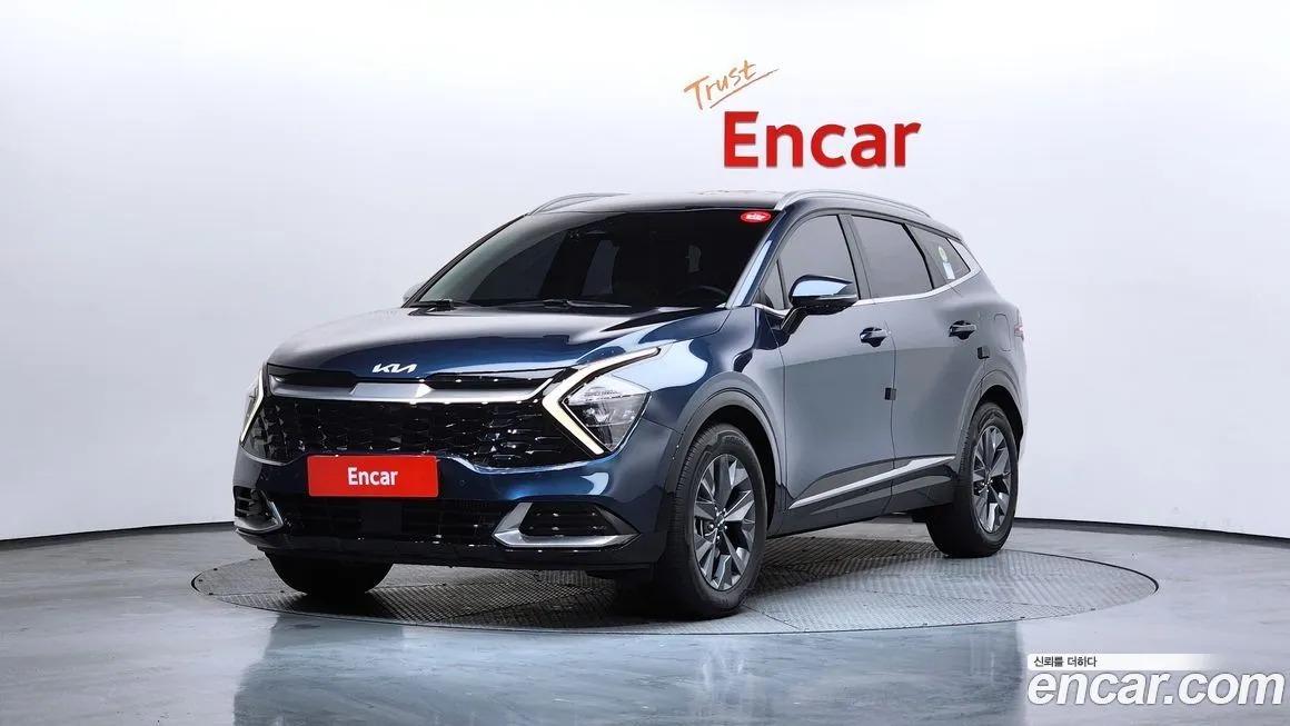Kia Sportage — фото 1
