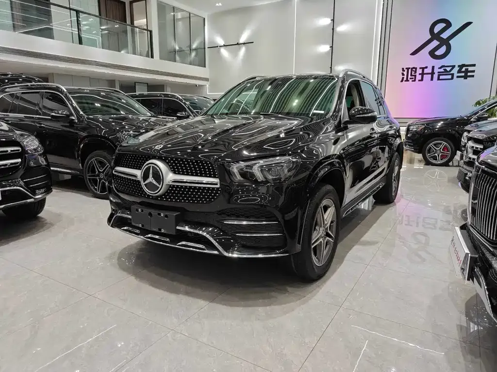 Mercedes-Benz GLE — фото 1