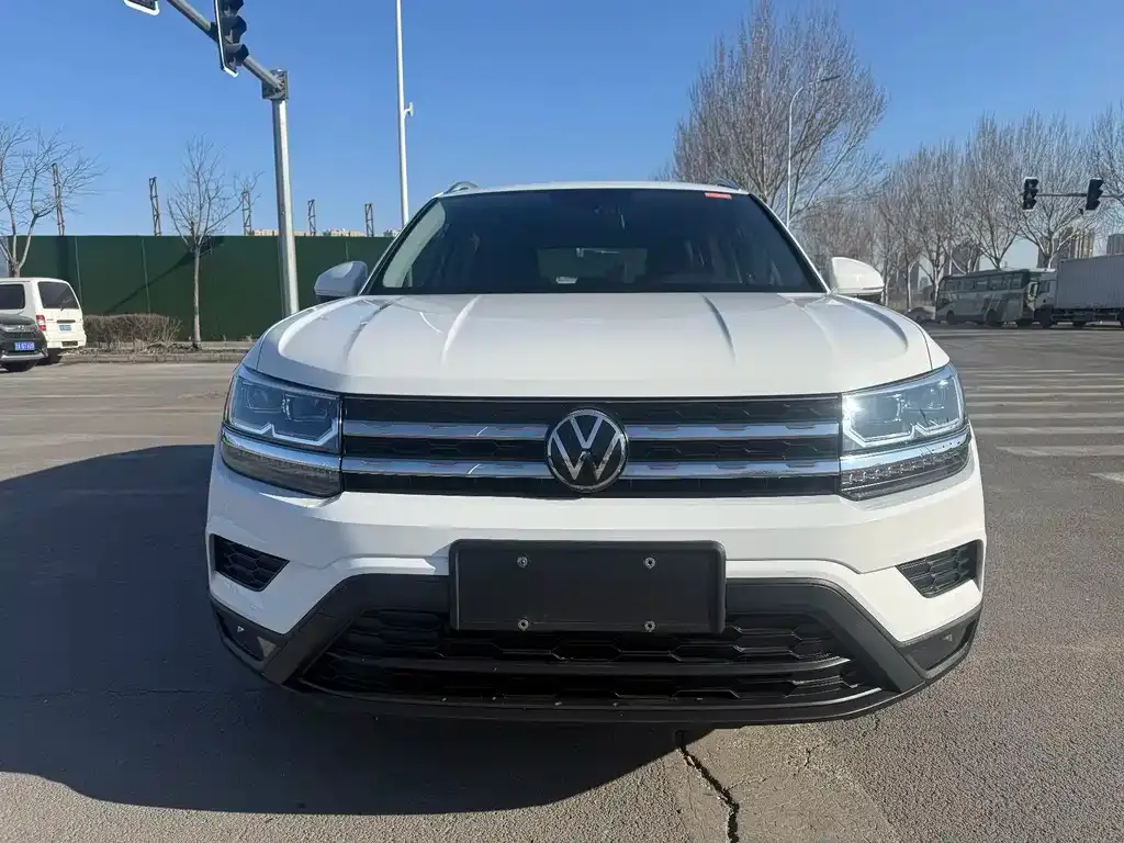 Volkswagen Tharu 2022 из CN, фото 1
