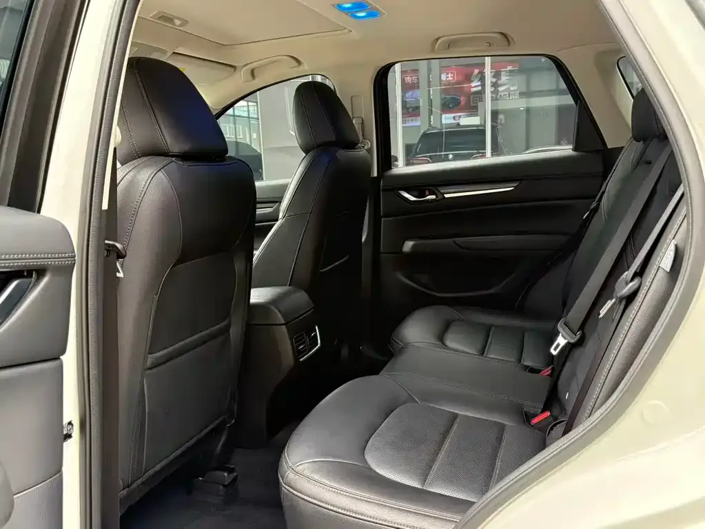Mazda CX-5 2023 из CN, фото 5