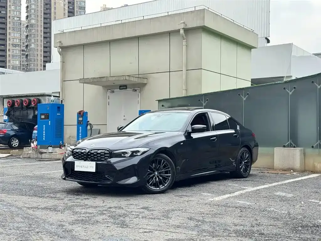 BMW 3 Series — фото 1