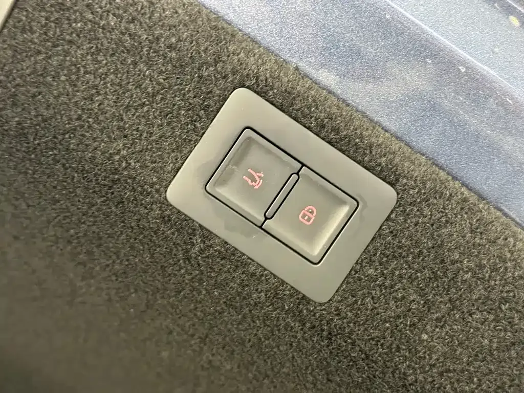 BYD Seal — фото 7