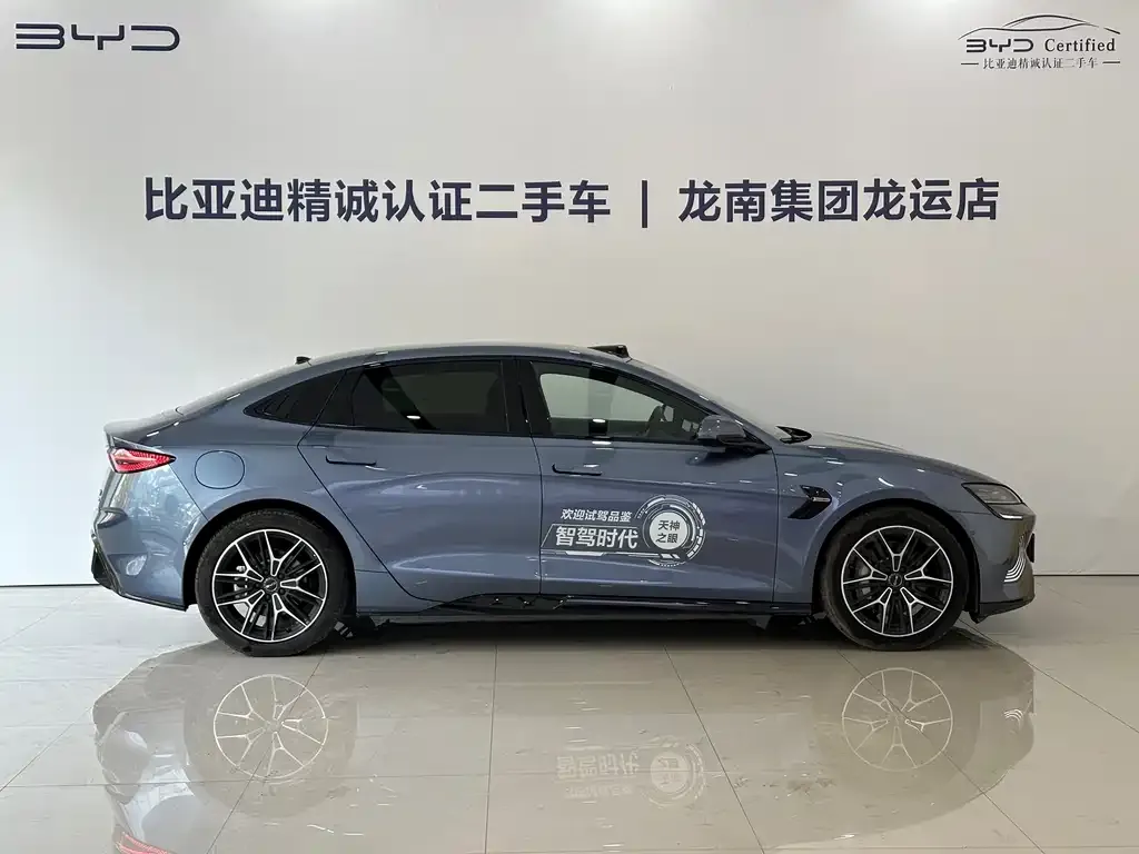 BYD Seal — фото 6