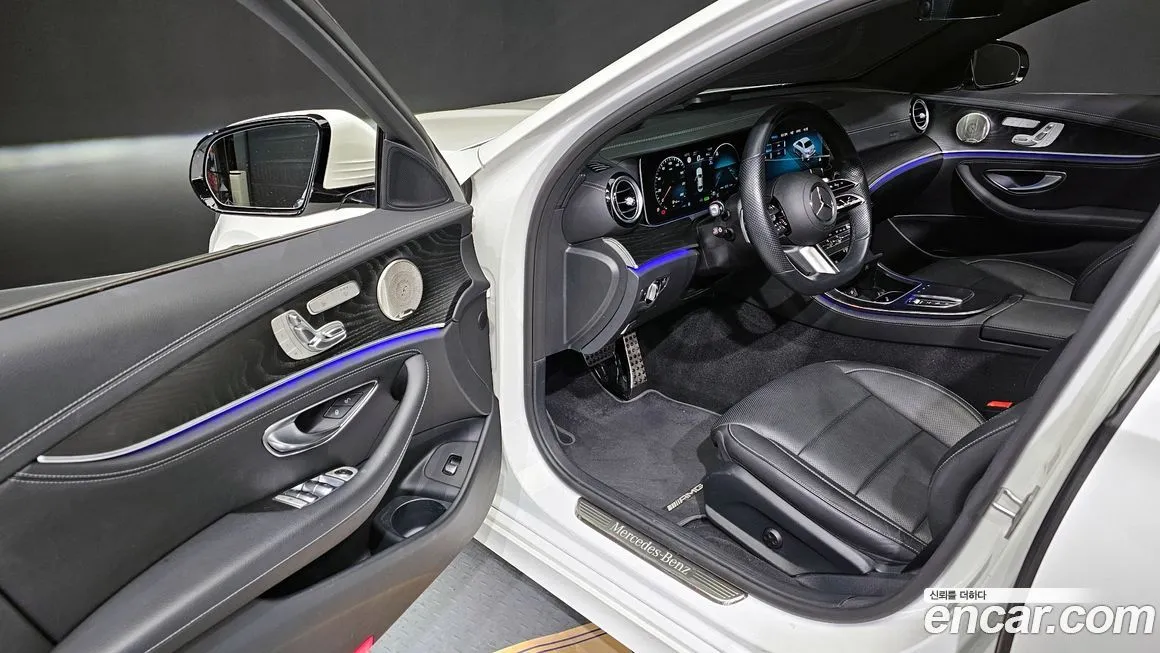 Mercedes-Benz E-Class 2022 из KR, фото 2
